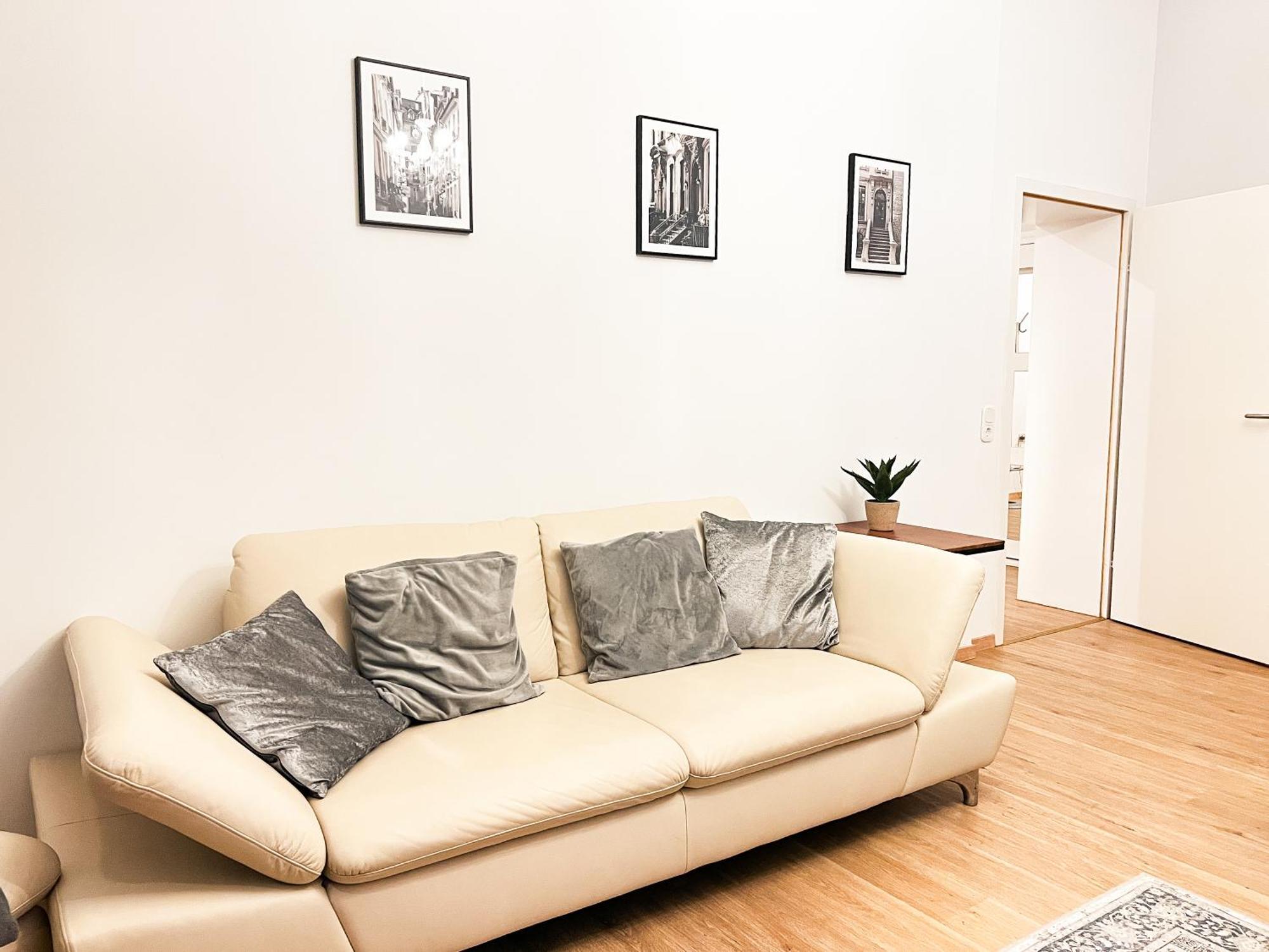 Qonroom - As Individual As You - Oeynhausen City บาดเอินเฮาเซน ภายนอก รูปภาพ