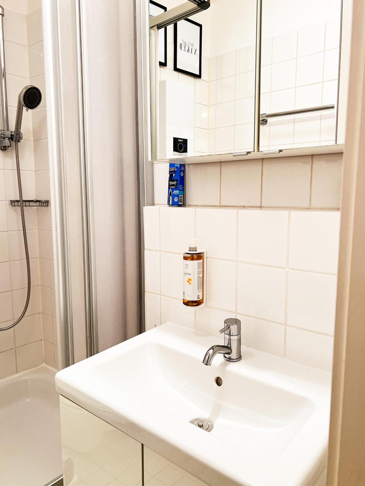 Qonroom - As Individual As You - Oeynhausen City บาดเอินเฮาเซน ห้อง รูปภาพ